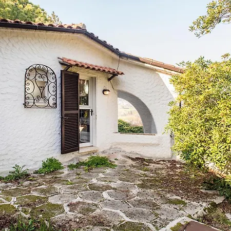 Numana, Singola Con Giardino E Vista Mare N111 Apartman