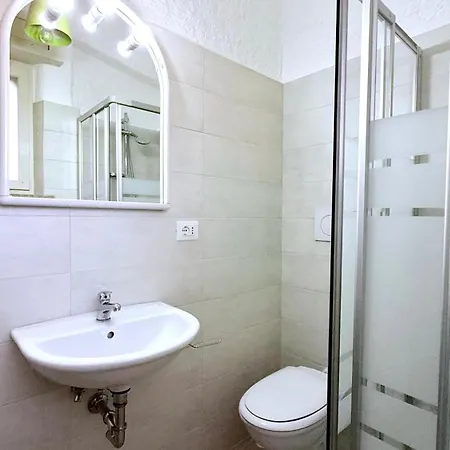 Apartment Numana, Singola Con Giardino E Vista Mare N111
